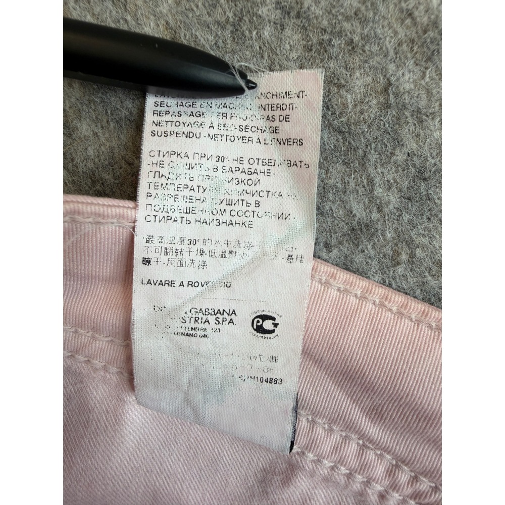 Vintage Y2K D&G Dolce & Gabbana Pink Bandana Print Low Rise Shorts 26 Western - Picture 11 of 12